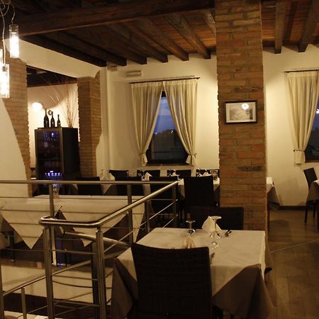 Hotel La Vecchia Reggio Reggio Emilia Exterior foto